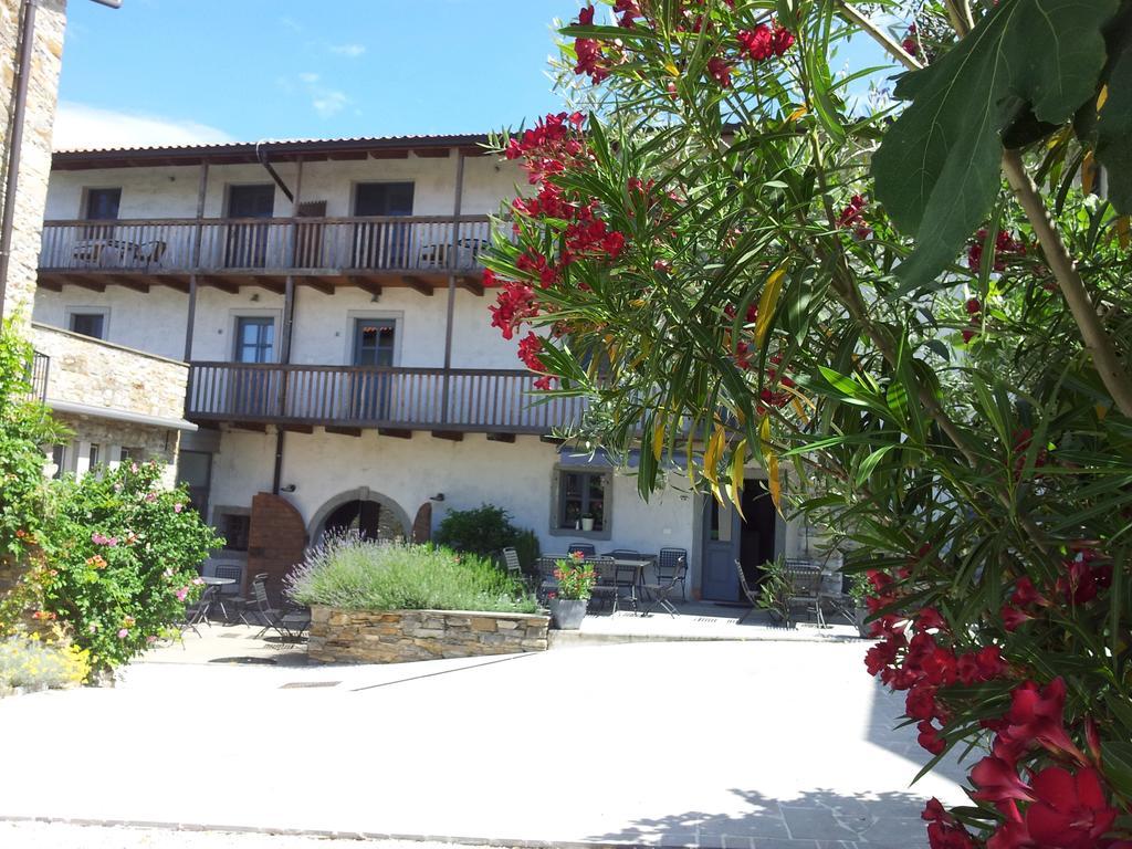 Boutique Hotel Dvor دوبروفو المظهر الخارجي الصورة