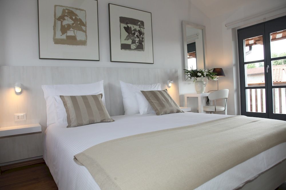 Boutique Hotel Dvor دوبروفو المظهر الخارجي الصورة